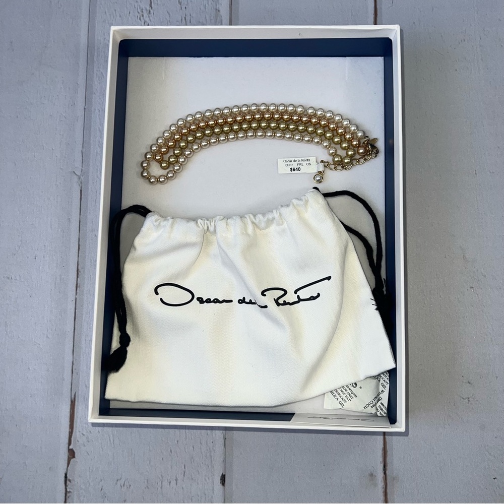 Oscar de la Renta Multicolored Pearl Necklace
